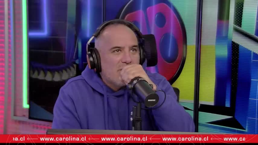 Sacando la Vuelta &#8211; El guardia habló todo el rato por teléfono