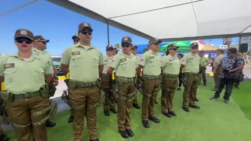 Ropa de carabineros discount patronato