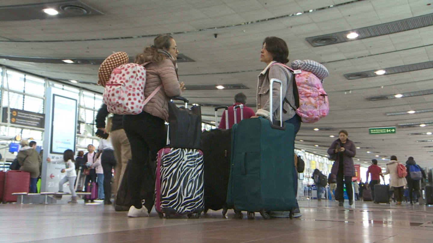 VIDEO] Aeropuerto de Santiago se alista para temporada alta