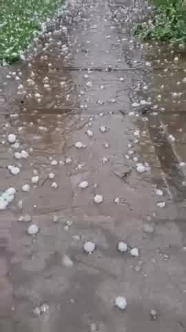 Temporal de lluvia, viento y hasta granizo en varios puntos de