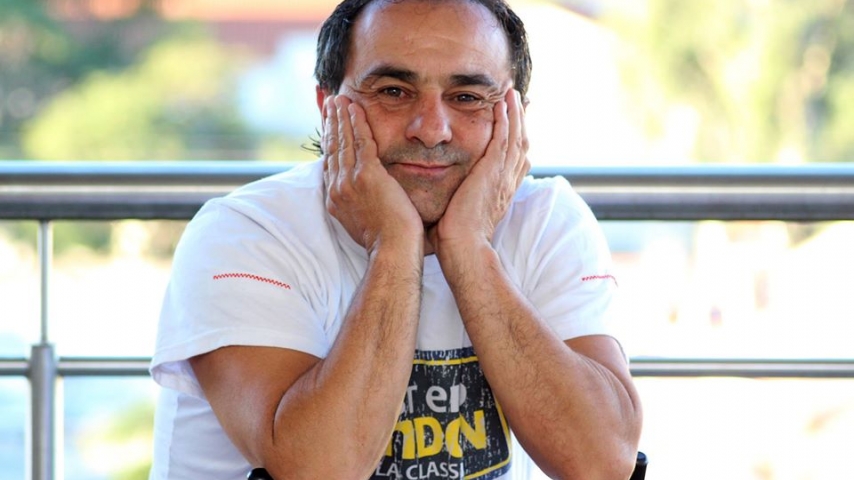 El salto del DT Gustavo Coleoni - Revista Noticias